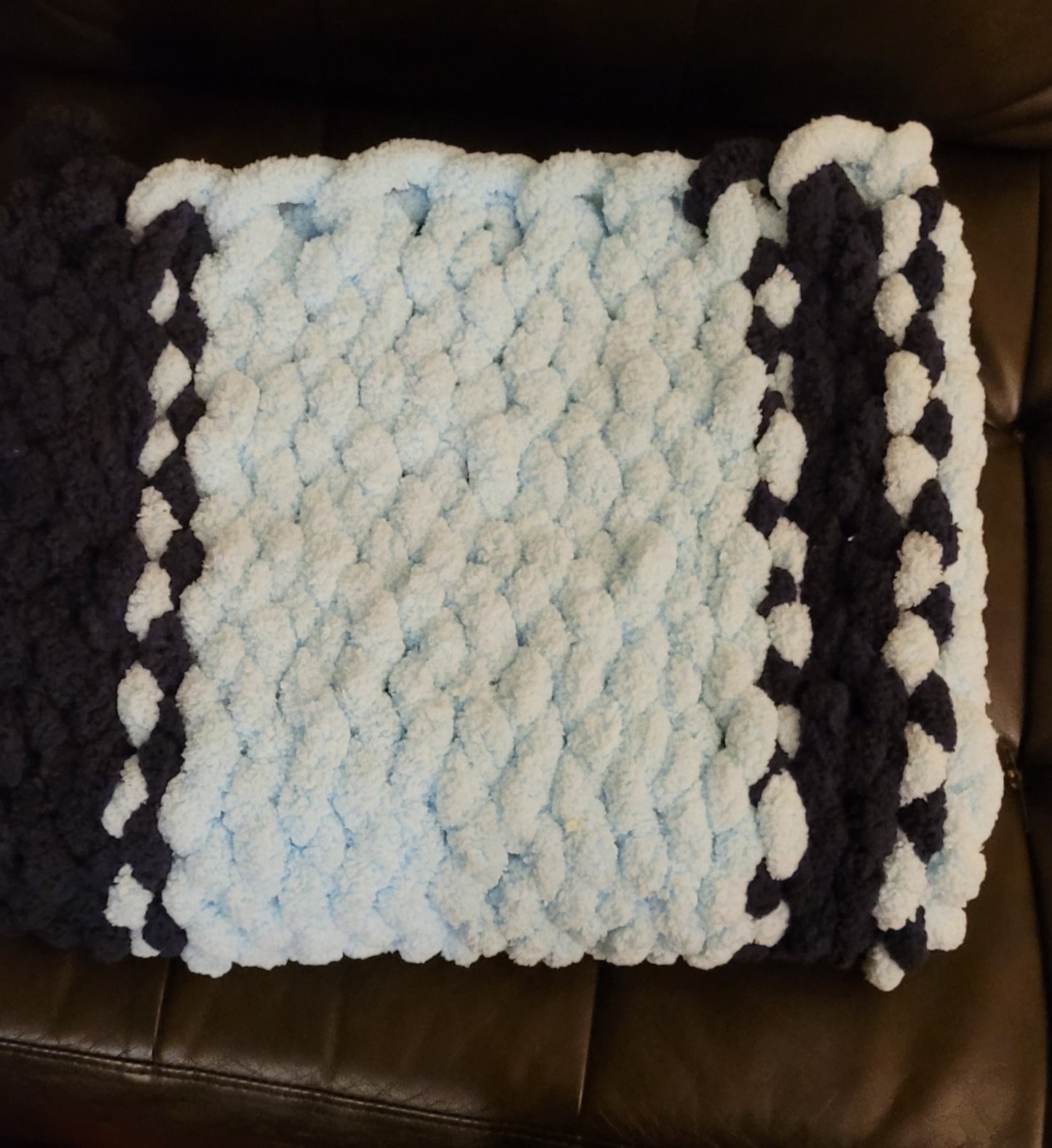 Chunky Yarn Blanket Light Blue and Black 34"x30"