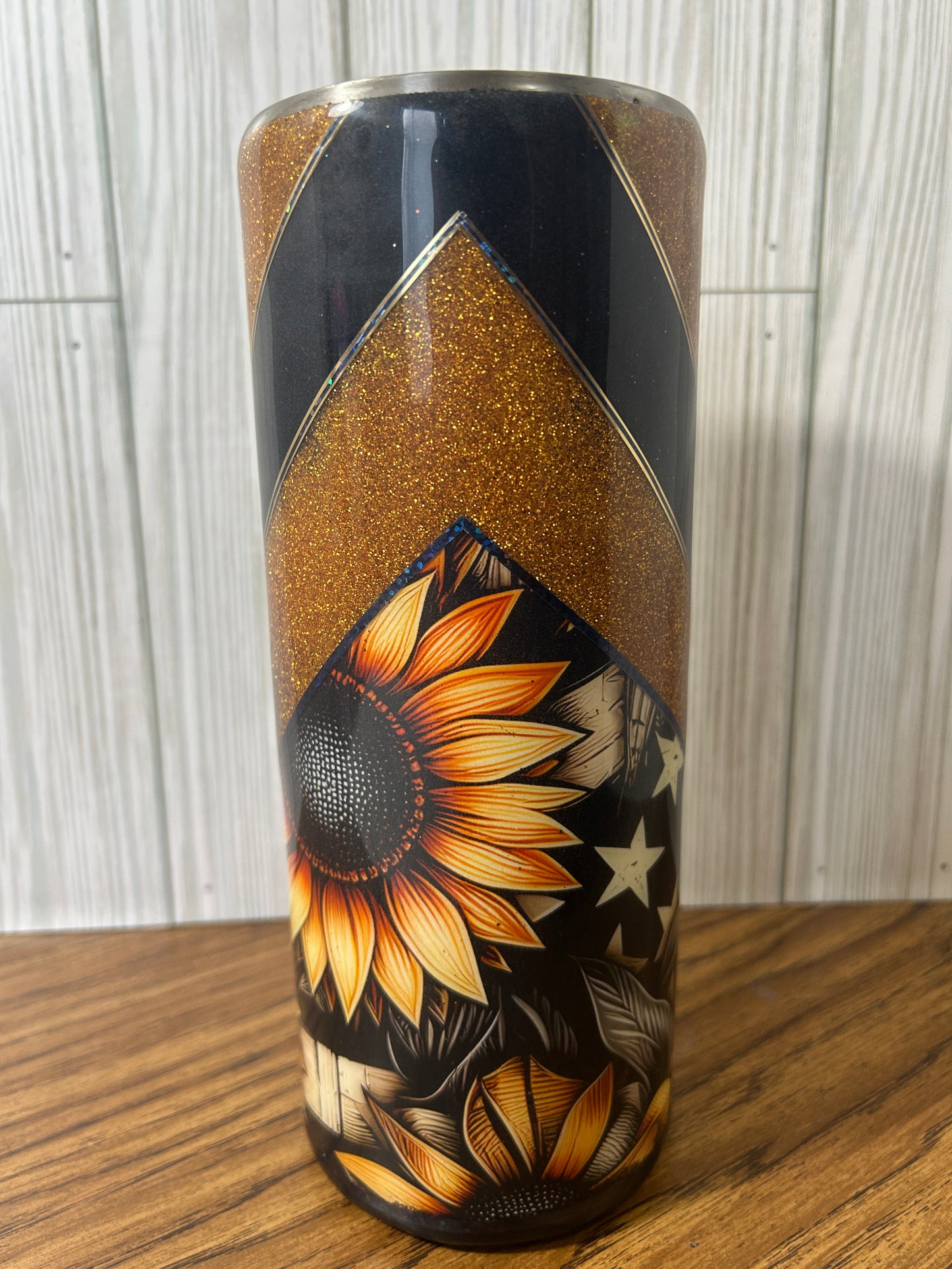 Customizable V-Split Tumblers