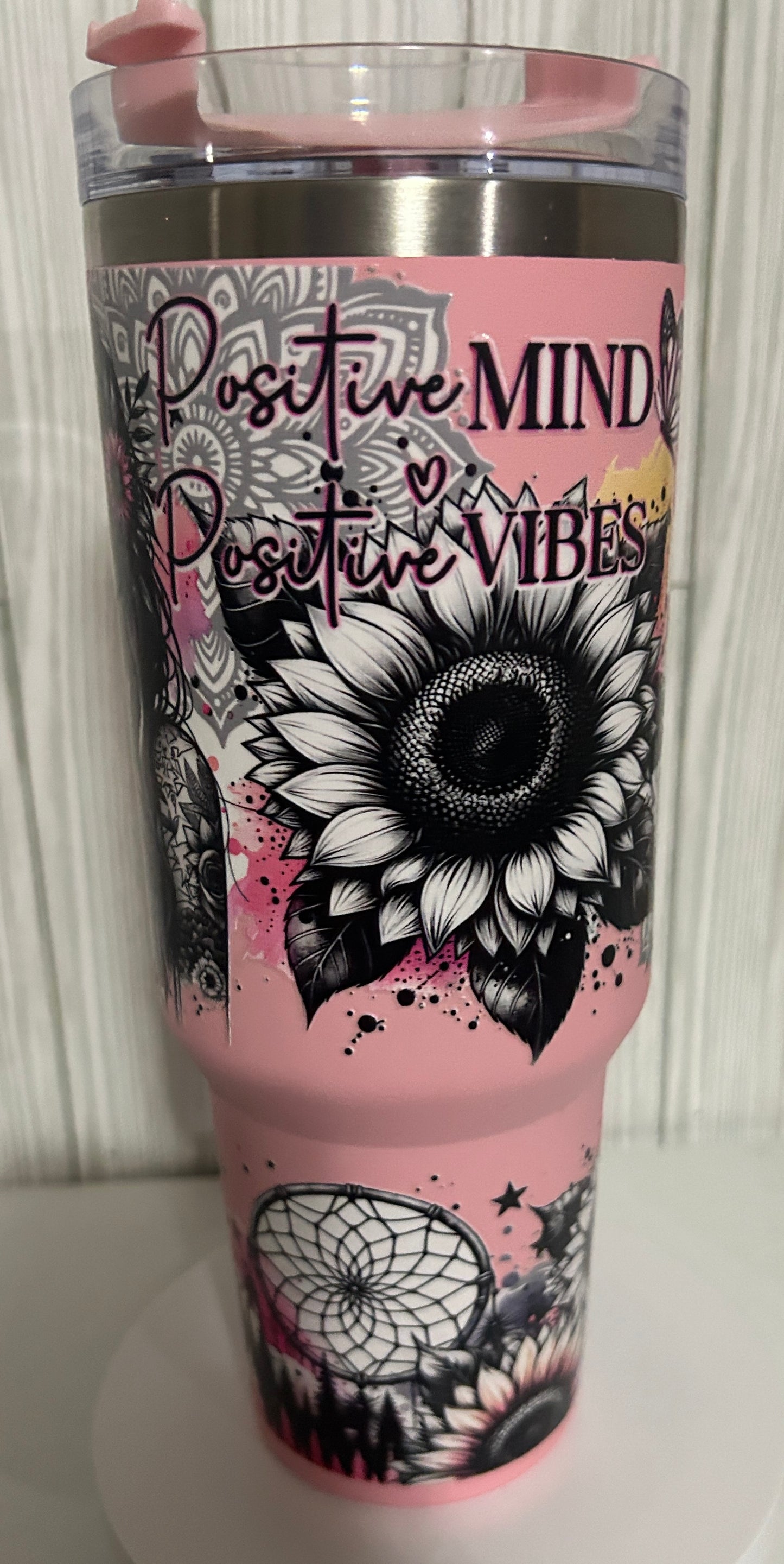 Tumbler (40oz) pink coated stainless steel "Positive mind, positive vibes "